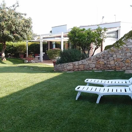 Delle Camelie Villa Merine